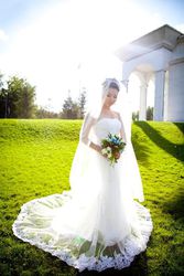 Продам свадебное платье футляр (русалочка) с фатиновым шлейфом